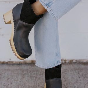 Mia Josie shearling clog size 8